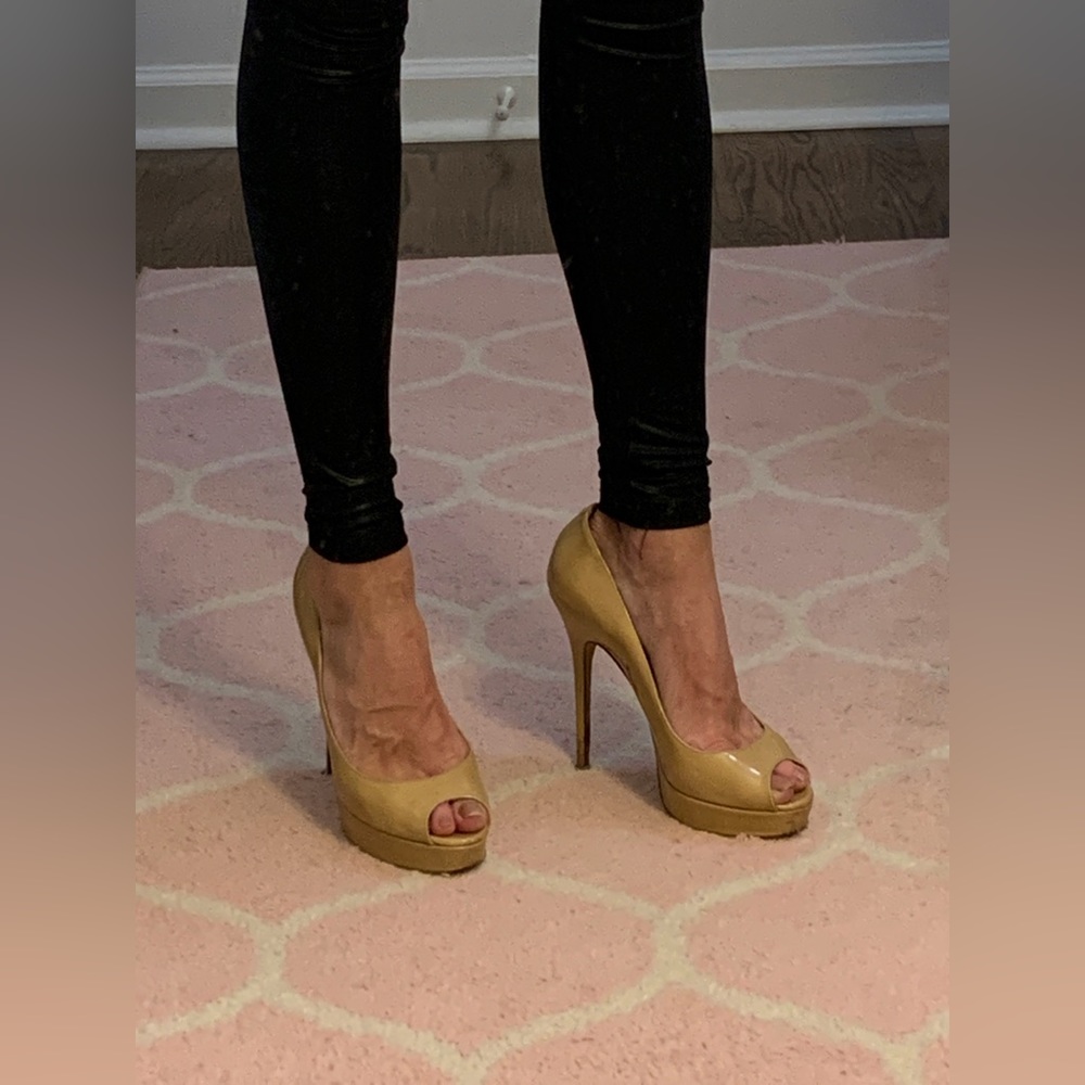 Jimmy Choo heels, Size 9